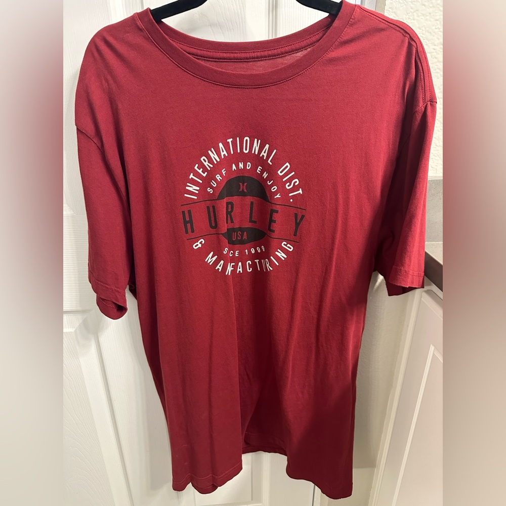 Hurley men's T-shirt size Large